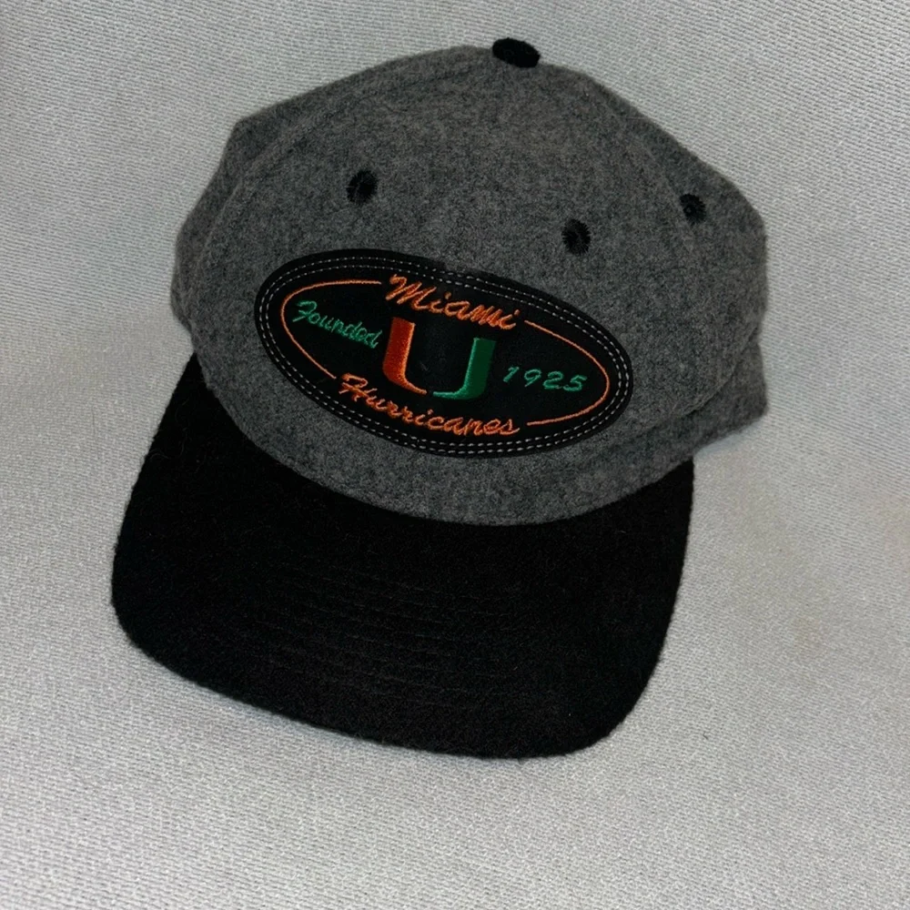 Miami Hurricanes men’s grey and black wool blend adjustable baseball hat O/S - Picture 1 of 7